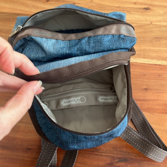 LeSportSac Like New Mini Denim print Backpack with brown accents - Picture 7 of 10